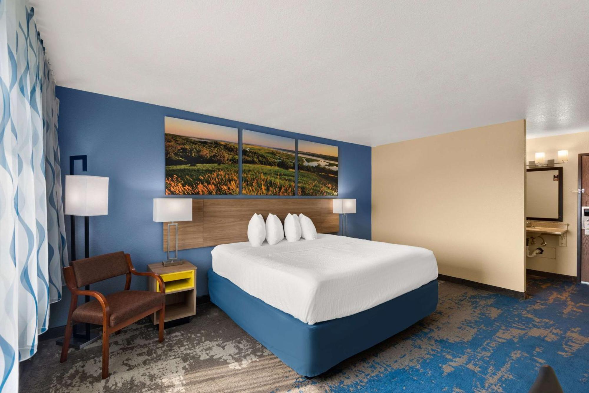 Days Inn By Wyndham Newton Exterior photo